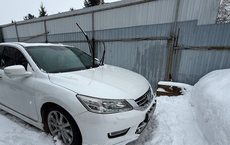 Honda Accord IX рестайлинг, 2013 год, 1 570 000 рублей, 5 фотография