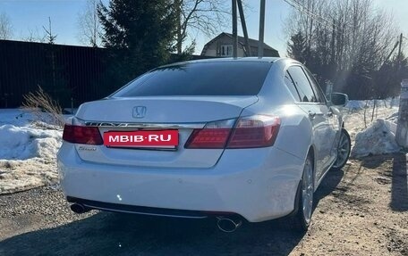 Honda Accord IX рестайлинг, 2013 год, 1 570 000 рублей, 15 фотография