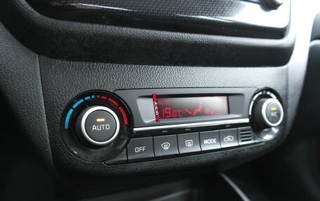 KIA Rio III рестайлинг, 2015 год, 1 131 000 рублей, 12 фотография