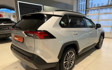 Toyota RAV4, 2021 год, 3 699 000 рублей, 6 фотография