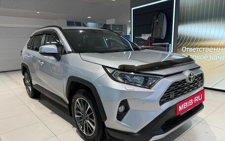 Toyota RAV4, 2021 год, 3 699 000 рублей, 3 фотография
