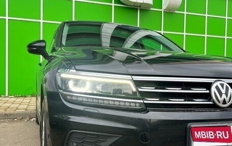 Volkswagen Tiguan II, 2018 год, 2 590 000 рублей, 1 фотография