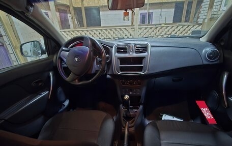 Renault Logan II, 2014 год, 310 000 рублей, 6 фотография