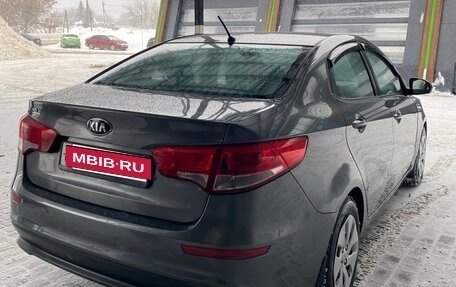 KIA Rio III рестайлинг, 2016 год, 1 050 000 рублей, 5 фотография