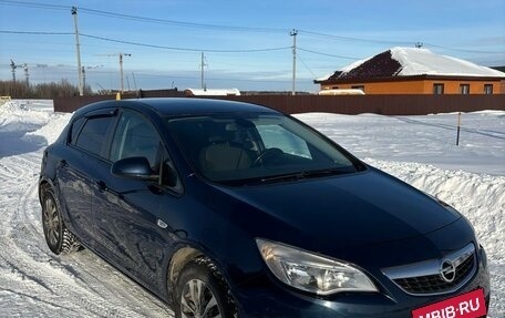 Opel Astra J, 2010 год, 650 000 рублей, 5 фотография