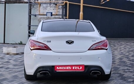 Hyundai Genesis Coupe I рестайлинг, 2012 год, 1 790 000 рублей, 4 фотография