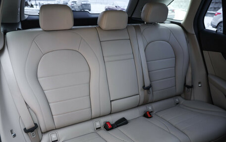 Mercedes-Benz GLC, 2018 год, 3 150 000 рублей, 26 фотография