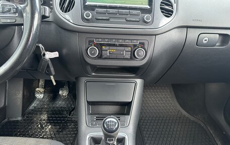 Volkswagen Tiguan I, 2011 год, 997 000 рублей, 11 фотография