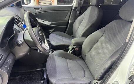 Hyundai Solaris II рестайлинг, 2013 год, 1 200 000 рублей, 7 фотография