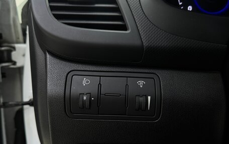 Hyundai Solaris II рестайлинг, 2013 год, 1 200 000 рублей, 14 фотография