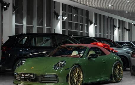 Porsche 911, 2022 год, 17 500 000 рублей, 2 фотография