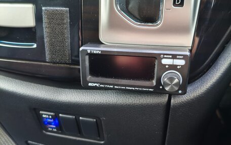 Nissan Elgrand III, 2019 год, 3 400 000 рублей, 13 фотография