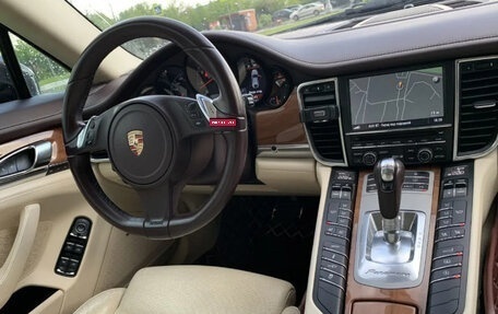 Porsche Panamera II рестайлинг, 2013 год, 3 300 000 рублей, 10 фотография