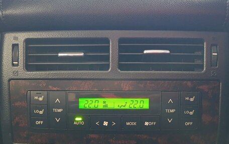 Toyota Land Cruiser 200, 2012 год, 3 600 000 рублей, 14 фотография