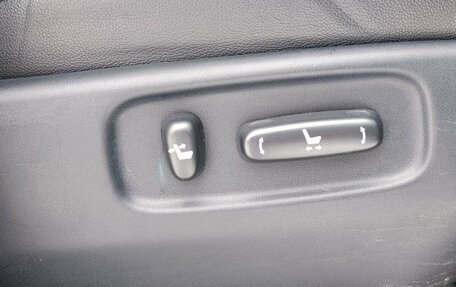 Toyota Land Cruiser 200, 2012 год, 3 600 000 рублей, 15 фотография