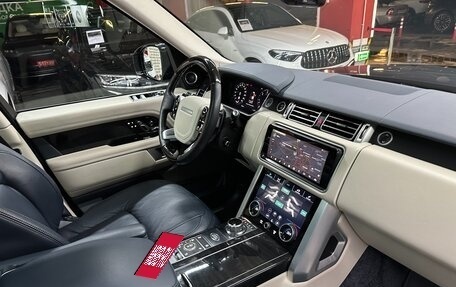 Land Rover Range Rover IV рестайлинг, 2018 год, 6 280 000 рублей, 18 фотография