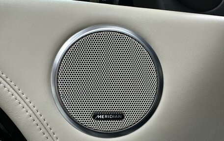 Land Rover Range Rover IV рестайлинг, 2018 год, 6 280 000 рублей, 26 фотография