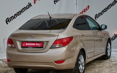 Hyundai Solaris II рестайлинг, 2013 год, 720 000 рублей, 4 фотография