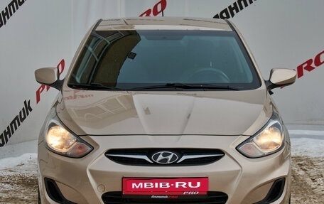 Hyundai Solaris II рестайлинг, 2013 год, 720 000 рублей, 2 фотография
