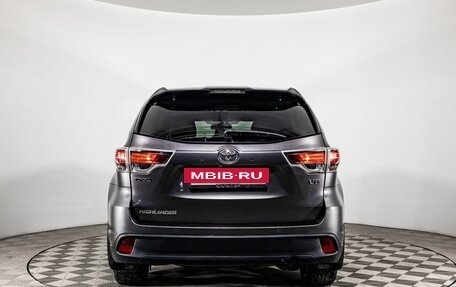 Toyota Highlander III, 2014 год, 2 369 000 рублей, 4 фотография