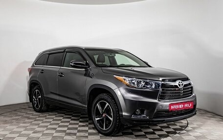 Toyota Highlander III, 2014 год, 2 369 000 рублей, 5 фотография