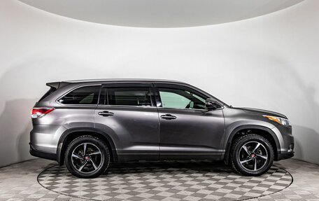 Toyota Highlander III, 2014 год, 2 369 000 рублей, 8 фотография