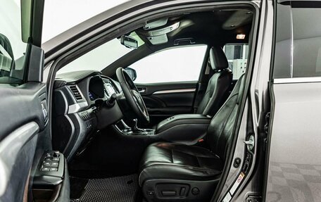 Toyota Highlander III, 2014 год, 2 369 000 рублей, 12 фотография