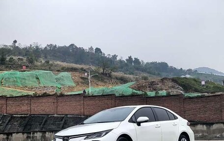 Toyota Corolla, 2022 год, 1 755 000 рублей, 1 фотография