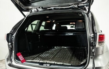 Toyota Highlander III, 2014 год, 2 369 000 рублей, 23 фотография