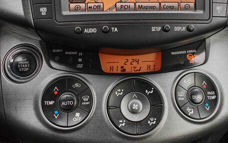 Toyota RAV4, 2011 год, 1 915 000 рублей, 18 фотография