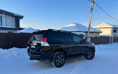 Toyota Land Cruiser Prado 150 рестайлинг 2, 2011 год, 3 350 000 рублей, 5 фотография