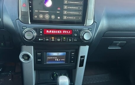 Toyota Land Cruiser Prado 150 рестайлинг 2, 2011 год, 3 350 000 рублей, 12 фотография