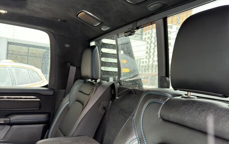 Rambler 1500, 2023 год, 18 000 000 рублей, 16 фотография