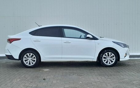 Hyundai Solaris II рестайлинг, 2020 год, 1 549 000 рублей, 8 фотография