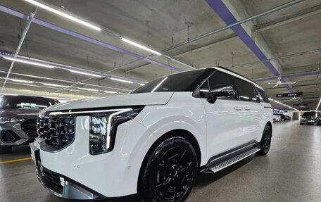 KIA Carnival, 2025 год, 6 100 000 рублей, 3 фотография