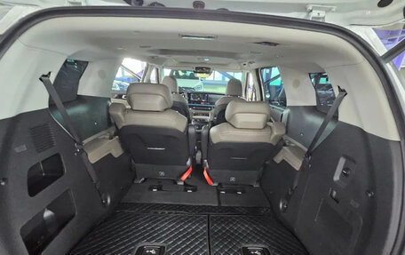 KIA Carnival, 2025 год, 6 100 000 рублей, 14 фотография