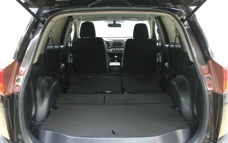 Toyota RAV4, 2014 год, 1 945 800 рублей, 21 фотография