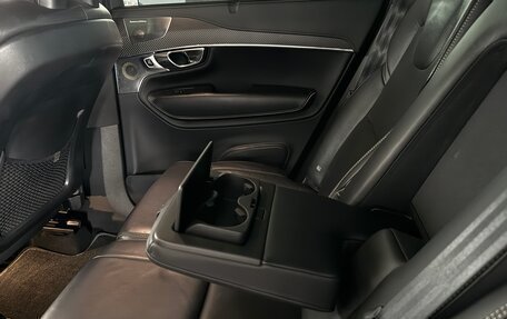 Volvo XC90 II рестайлинг, 2016 год, 2 895 000 рублей, 21 фотография