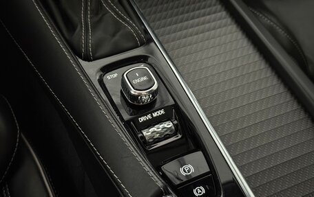 Volvo XC90 II рестайлинг, 2016 год, 2 895 000 рублей, 38 фотография