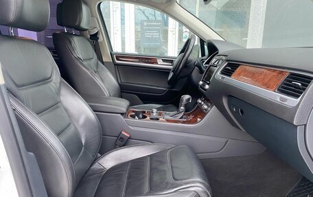 Volkswagen Touareg III, 2013 год, 2 199 000 рублей, 8 фотография