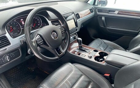 Volkswagen Touareg III, 2013 год, 2 199 000 рублей, 10 фотография