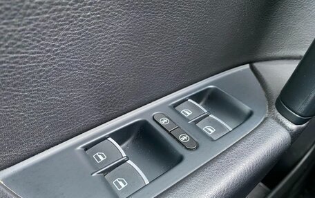 Volkswagen Touareg III, 2013 год, 2 199 000 рублей, 24 фотография