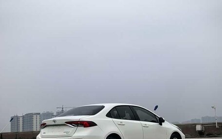 Toyota Corolla, 2022 год, 1 755 000 рублей, 5 фотография