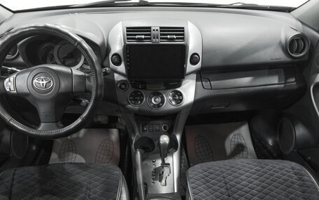 Toyota RAV4, 2006 год, 1 099 000 рублей, 18 фотография