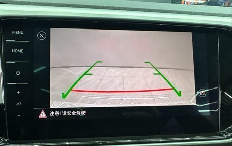 Volkswagen T-Cross I, 2021 год, 1 630 000 рублей, 13 фотография