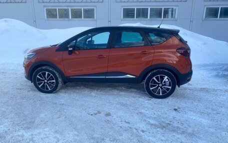 Renault Kaptur I рестайлинг, 2017 год, 1 550 000 рублей, 1 фотография