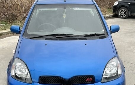 Toyota Vitz, 2001 год, 555 000 рублей, 1 фотография