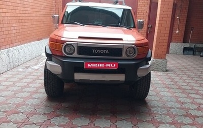 Toyota FJ Cruiser, 2013 год, 4 550 000 рублей, 1 фотография