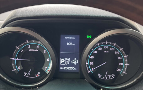 Toyota Land Cruiser Prado 150 рестайлинг 2, 2010 год, 2 900 000 рублей, 1 фотография