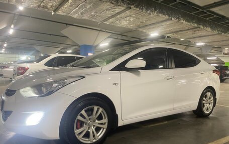 Hyundai Elantra V, 2012 год, 800 000 рублей, 1 фотография